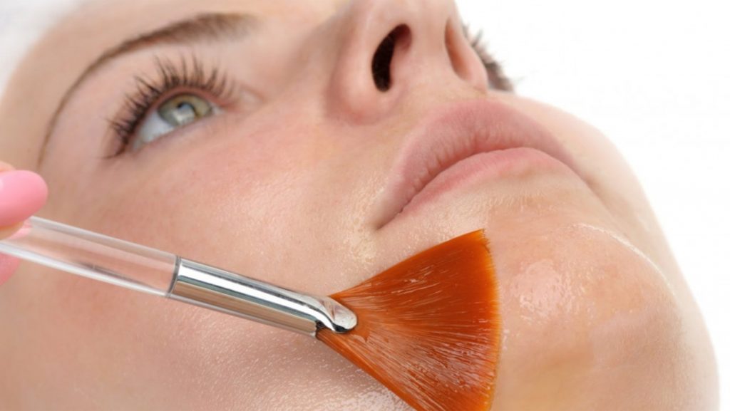 peeling met waaierpenceel 1024x577 - peeling met waaierpenceel -